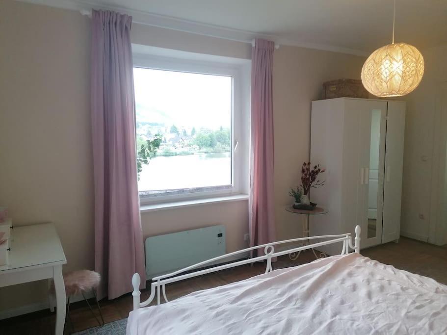 Voll Ausgestattete Wohnung Mit Moselblick Alf Exterior foto