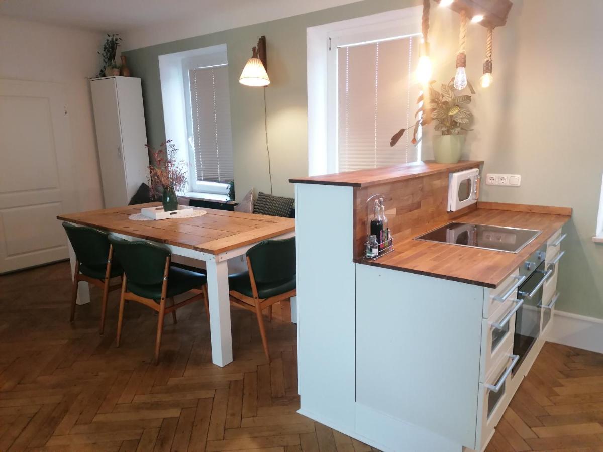 Voll Ausgestattete Wohnung Mit Moselblick Alf Exterior foto